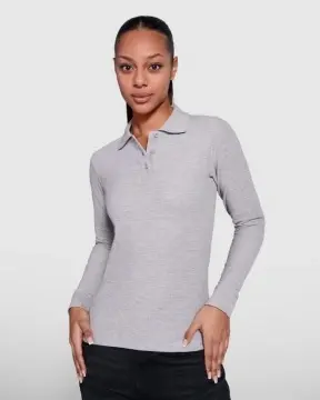 Tricou polo cu mânecă lungă, guler și manșete canelate 1x1 cu elastan și fantă cu 3 nasturi