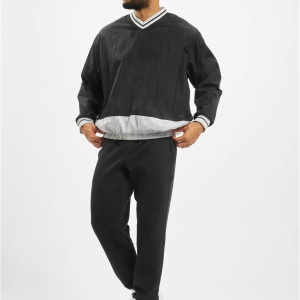 Huddle Crewneck - Img 6