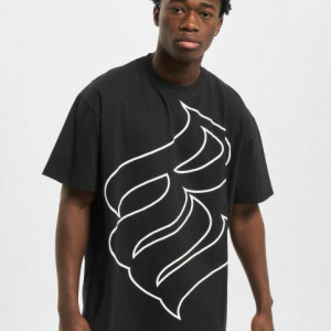Rocawear Men T-Shirt Woodhaven in black