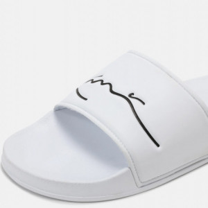 KANI - Signature Pool Slides white - Img 3