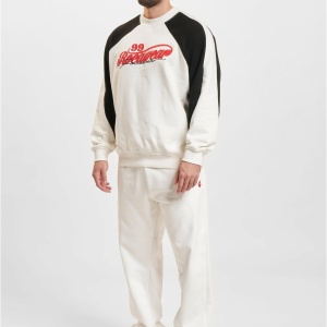 Rocawear Blocks Pullover - Img 3