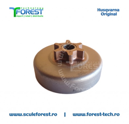 Carcasa ambreiaj originala pentru drujba Husqvarna 120 Mark II, 235, 235e, 236, 236 II, 240, 240e, Jonsered CS2036, CS2040, CS2234, CS2238 si Partner 352, 371 cu pinion fix si rulment pas .3/8" - Img 5