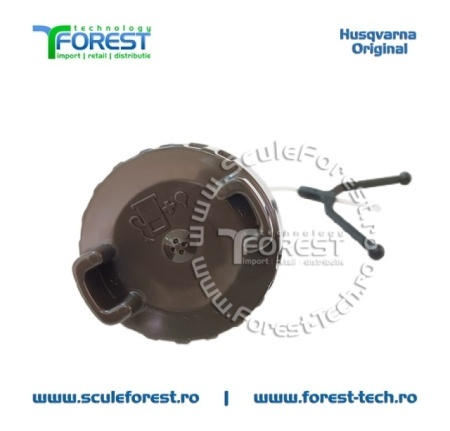 Buson rezervor carburant original pentru motocoasa Husqvarna 135R, 535RX - Img 4