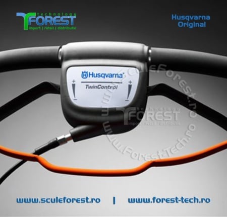 Masina de tuns gazonul 4x4 Husqvarna LC 353AWD - 53cm / 4.86CP - Img 2