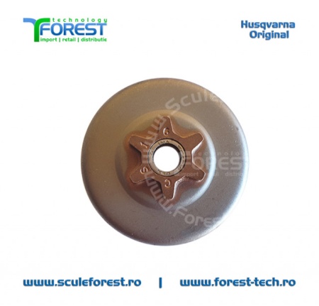 Carcasa ambreiaj originala pentru drujba Husqvarna 120 Mark II, 235, 235e, 236, 236 II, 240, 240e, Jonsered CS2036, CS2040, CS2234, CS2238 si Partner 352, 371 cu pinion fix si rulment pas .3/8" - Img 2