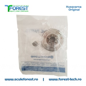 Carcasa ambreiaj originala pentru drujba Husqvarna 135, 135e, 140, 140e cu pinion fix si rulment pas .3/8" - Img 3