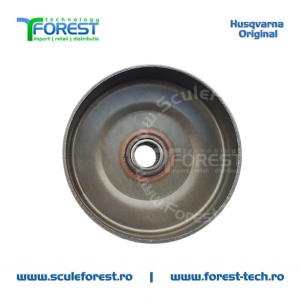 Carcasa ambreiaj originala pentru drujba Husqvarna 130, 135 Mark II cu pinion fix si rulment pas .3/8" - Img 4