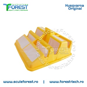 Filtru aer original pentru drujba Husqvarna 445, 450, 450S