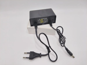 ALIMENTATOR CAMERE 12V 2A HM-A127 12V 2A, EU standard plug
