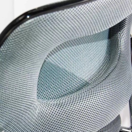 Scaun vizitatori gri din mesh cu cadru metalic de tip sanie HRC 613F