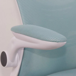 Scaun birou ergonomic cu spatar inalt si cotiere rabatabile OFF 336 BLEU