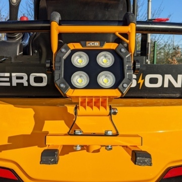 Reflector de lucru LED portabil cu acumulator de 40W JCB - Img 2