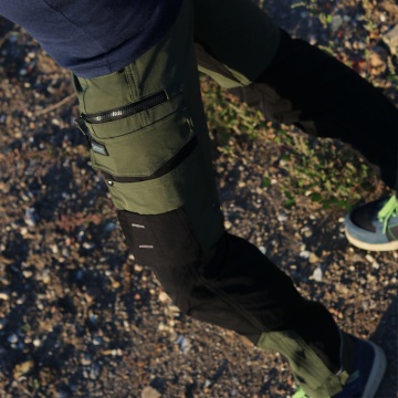 Costum de lucru confortabil si flexibil: Polar gros si Pantaloni elastici Sara - Img 5