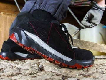 Ultima bucata: Pantofi lucru din piele S3 Giasco, fara metal - Img 2