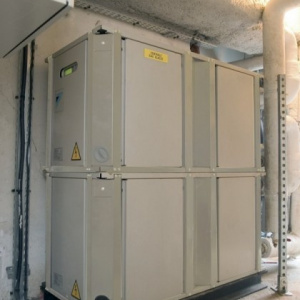 SISTEM CHILLER CU RACIRE PE APA DAIKIN EWWP145KAW1M