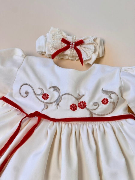 rochie-de-botez-cu-brodarie