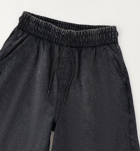 pantaloni-scurti-adolescenti-urban