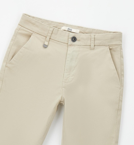 pantaloni-baieti-bej
