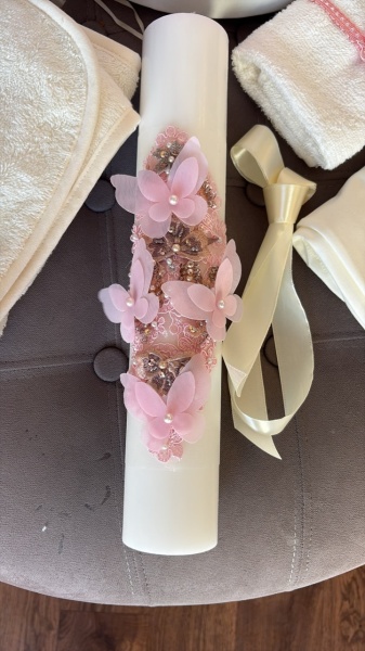 trusou-fete-roz