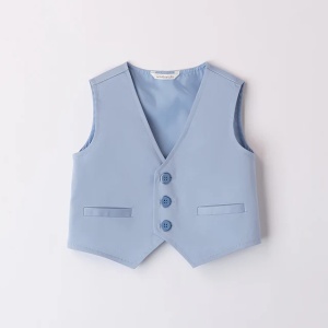 costum-botez-cu-vesta