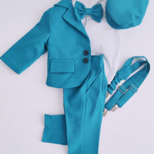 Costum botez din in Milan