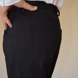 pantaloni scoala verso