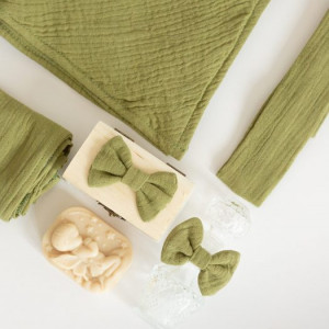 Trusou botez lux din muselina khaki - Img 5