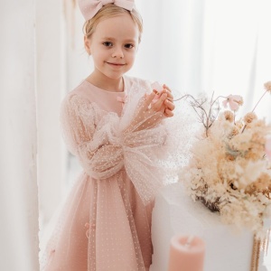 rochie-fete-tulle-roz-pudra
