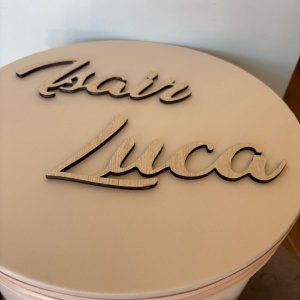 trusou-personalizat-cu-lemne