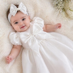 Rochita de botez Anastasia Ivory