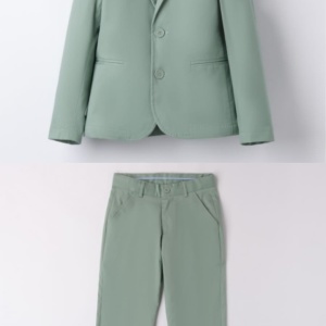 costum-verde-baieti