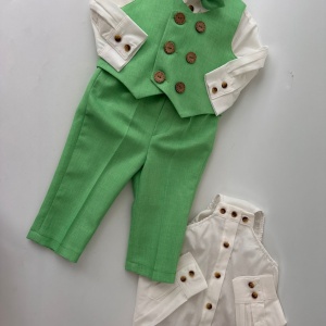costum-botez-verde