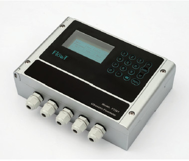 Debitmetru clamp-on ultrasonic cu display FlowT FT201, pentru conducte de 1" - 48", ±0.03m/s ~ ±5m/s, opțional măsurare energie termică, ieșire în impuls, 4 - 20 mA, Modbus RTU