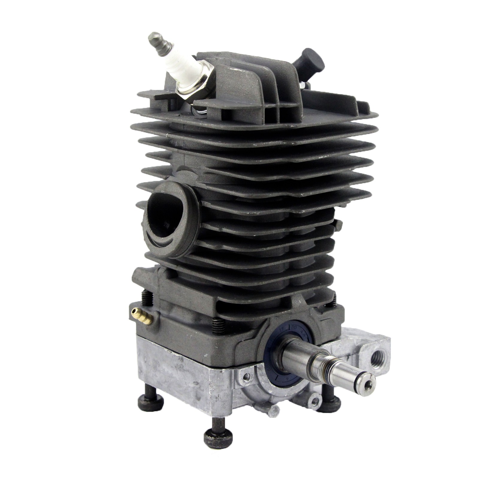 Complete chainsaw engines