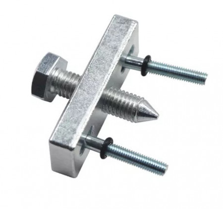 Flywheel extractor device for chainsaw Stihl