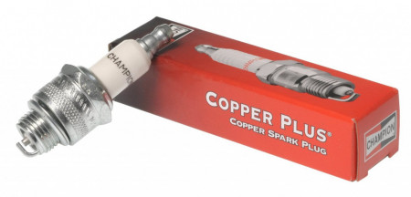 Spark plug for chainsaw CHAMPION CJ8