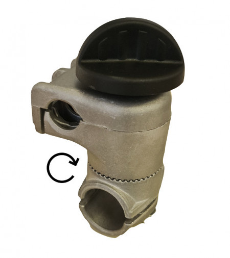 Le corna rotanti supportano una motosega da 26 mm