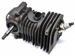 Motor drujba Husqvarna 136, 137
