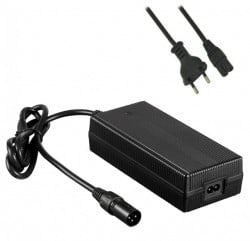 Chargeur 24V 5A (pour les batteries d'une capacité de 30-50Ah SLA)