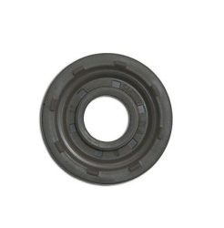 Crankshaft seal for Husqvarna 135/ 140/ 435/ 440 (32 x 11 x 3.5)