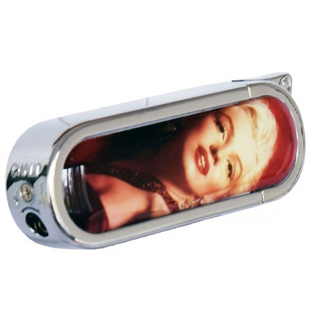Bricheta metalica, piezoelectrica cu gaz, reincarcabila, din setul cadou Marilyn Monroe