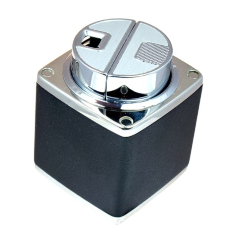 Brichetă Sarome de birou piezoelectrică, pe fond alb, reincarcabila, metalica, piezo