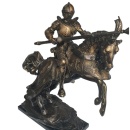 Statueta cavaler medieval cu armura si sulita