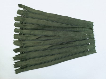 Fermoare fusta #3 - 20 cm kaki, cod 327