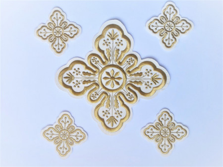 Ornament bisericesc cruce mica - ivoir cu auriu - model 1