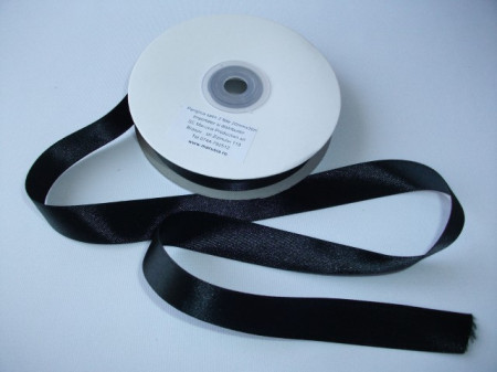 Panglica satinata ambele fete 15 mm negru