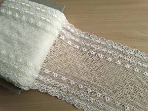 Dantela elastica - alb ivoir 16 cm, cod148