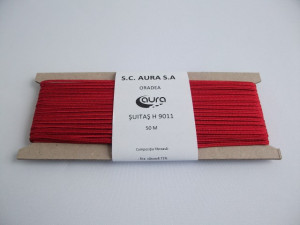 Suitas rosu