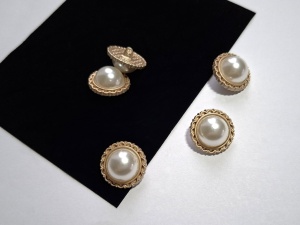 Nasturi metalicI auriu mat si imitatie perla, cod2529 E