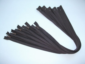 Fermoare lenjerie #3 - 50 cm maro inchis cod302